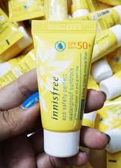 Ảnh số 5: Kem chống nắng Mini Sample Innisfree Eco Safety Perfect Sunblock SPF50+ PA+++ - Giá: 50.000