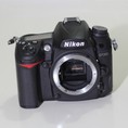 Bán bộ DSLR Nikon D7000 2k shot như mới và vài ống kính: 18 105, 35mm f:2d.