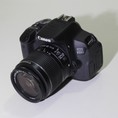 Bán bộ DSLR Canon 650D len 18 55mm IS II, máy rất mới.