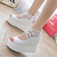 Hot Hot Hot Sales các mẫu còn lại với giá giảm từ 70K đến 150K so với giá ban đầu