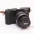 Bán máy ảnh mirrorless Nikon 1 V3 kèm theo len 10 30mm VR máy màu đen rất mới
