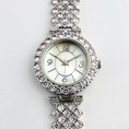 Đồng hồ Dior nữ dây kim loại D0988 W