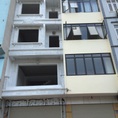 Gia đình cần bán gấp nhà mặt phố Nguyễn Phong Sắc diện tích 60m2 xây dựng/100m2 đất, 4,5 tầng, mặt tiền 4m, g