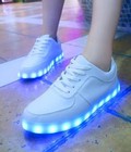Hình ảnh: KC Shop Khuyến mại đặc biệt giày LED 7 màu giá chỉ 399k, kiểu dáng cực thời trang và phong cách.