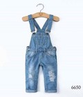 Hình ảnh: Quần yếm jeans bé trai cực đẹp