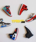 Hình ảnh: Móc khoá 2D trang trí hình giày sneaker Nike