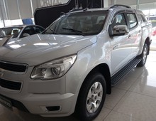 Chevrolet colorado bán tải đường phố 