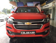 Bạn có mức thu nhập trung bình, Bạn MUốn sỡ hữu 1 chiế xe Chevrolet Colorado. Hãy gọi ngay cho tôi để nhận xe 