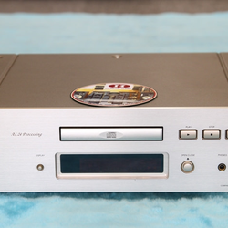 Đầu CD Denon DCD 1650SR