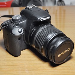 Bán máy ảnh DSLR Canon EOS 500D len 18 55mm IS