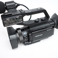 Bán máy quay Sony XDCam PXW-X70 cảm biến 1 inch