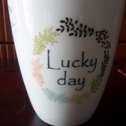 Cốc sứ Lucky Day