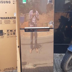 Tủ lạnh Samsung Inverter 236 lit
