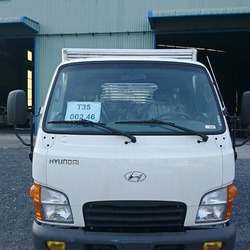 Hyundai 2t5 thùng kín giao ngay