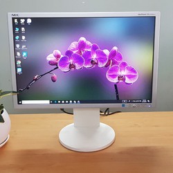 Màn hình NEC 22 inch MultiSync EA221WMe C HD