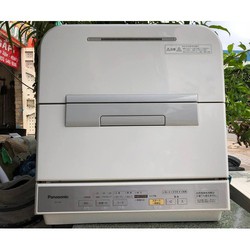 Máy rửa chén - Panasonic NP-TM3