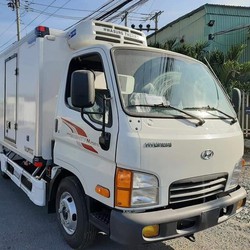 Hyundai đông lạnh 2,2 tấn giao ngay