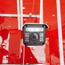 Camera IP Care W7 thân wifi ngoài trời 4 râu