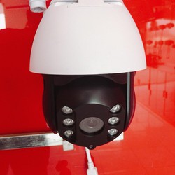 Camera IP Care W8 dạng PTZ