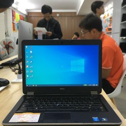 Dell Latitude 6440 Trải nghiệm tốt các game 3D/ Màn hình mở góc 180 độ