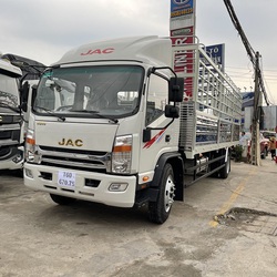 Xe tải Jac N800 thùng bạt sẵn giao ngay màu xanh trắng
