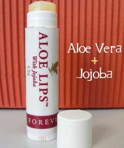 Son dưỡng môi forever aloe lips MS 022