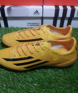 GiayF1 chuyên giày đá bóng sân cỏ nhân tạo Adidas loại 1 FREE ship toàn TP HCM