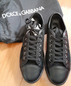 Bán 2 đôi Sneaker Dolce Gabbana USA 100% authentic