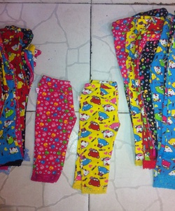 Sale quần legging cho bé 70k/ 3 quần