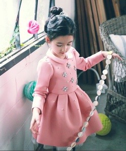 Shop LOVELY KID. Chuyên bán sỉ lẻ các mặt hàng thời trang dành cho bé yêu với mẫu mã vô cùng dễ thương, độc đáo.