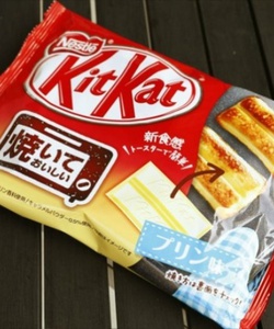 Bánh socola chocolate Kit Kat Nhật Bản vị bánh nướng đút lò