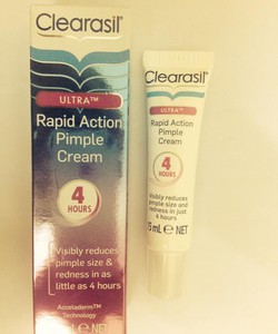 Clearasil Ultra Rapid Action Pimple Cream trị mụn trong 4 giờ