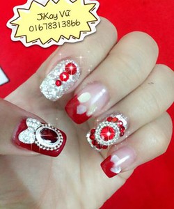 Nail gel giá chỉ từ 200k 300k/ bộ đính đá long lanh...