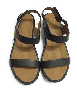 Sưu tập sandal hè cho mùa đi biển