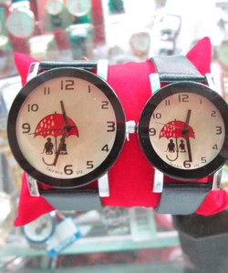 Đồng hồ đôi giá rẻ tại Đà Nẵng