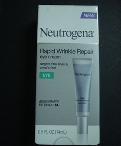 Kem xóa nếp nhăn mắt : Neutrogena Rapid Wrinkle Repair eye cream 14ml