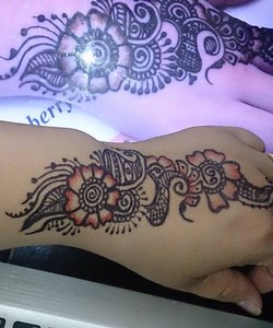 Vẽ henna tato ở hà nội