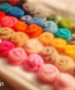 Len chọc, chọc bông, needle felting