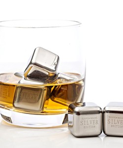 Đá lạnh không tan Scotch Rocks Silver Edition set 8, hay hơn đá nước