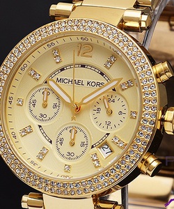 Michael Kors đẳng cấp 350K,Sale 5% tặng son Velvet đỏ trị giá 300K,Mua 1 tặng 2