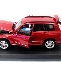 Xe mô hình ô tô Mercedes Benz GLK Class Tỷ lệ 1:18