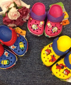 Shop chuyên hàng giày Crocs xuất xịn cho bé trai và bé gái, chuyên sỉ và lẻ số lượng lớn