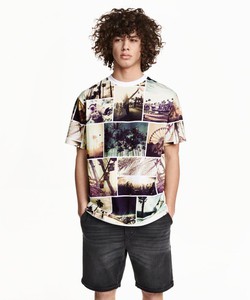Áo thun HM Free Style cổ tròn cổ tim Graphic T shirt Crew hàng Mỹ chính hãng authentic có sẵn tại totbenre shop
