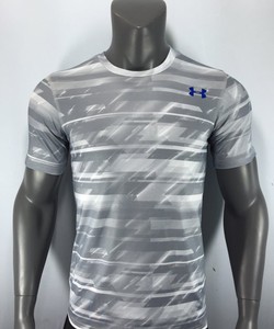 Quần áo thể thao under armour