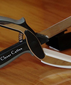 Kéo thông minh Clever cutter 3 trong 1 thay thế cho cả dao và thớt