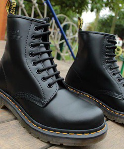 Sale 50 đôi cao cồ,lửng cổ DR MARTENS đồng giá 350k,rẻ nhất thị trường