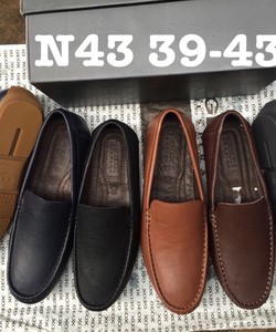 Sỉ và lẻ Giày mọi, giày tây nam Clarks, Hugo Boss, ...Chất liệu da cao cấp, hàng xịn, giá tốt.