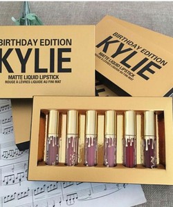 Set 6 son lì Kylie siêu rẻ