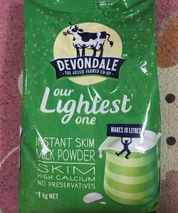 Sữa tươi dạng bột Devondale tách chất béo 1kg của Úc Devondale instant Skim milk powder