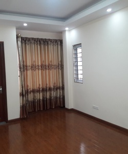 Bán nhà 40m2 Lê Trọng Tấn 4.2 tỷ, 5 tầng, gara ô tô tránh, kinh doanh